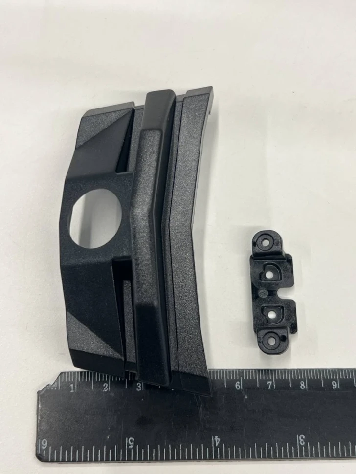 Адаптер под переднию камеру в решетку радиатора Toyota Alphard 2017+